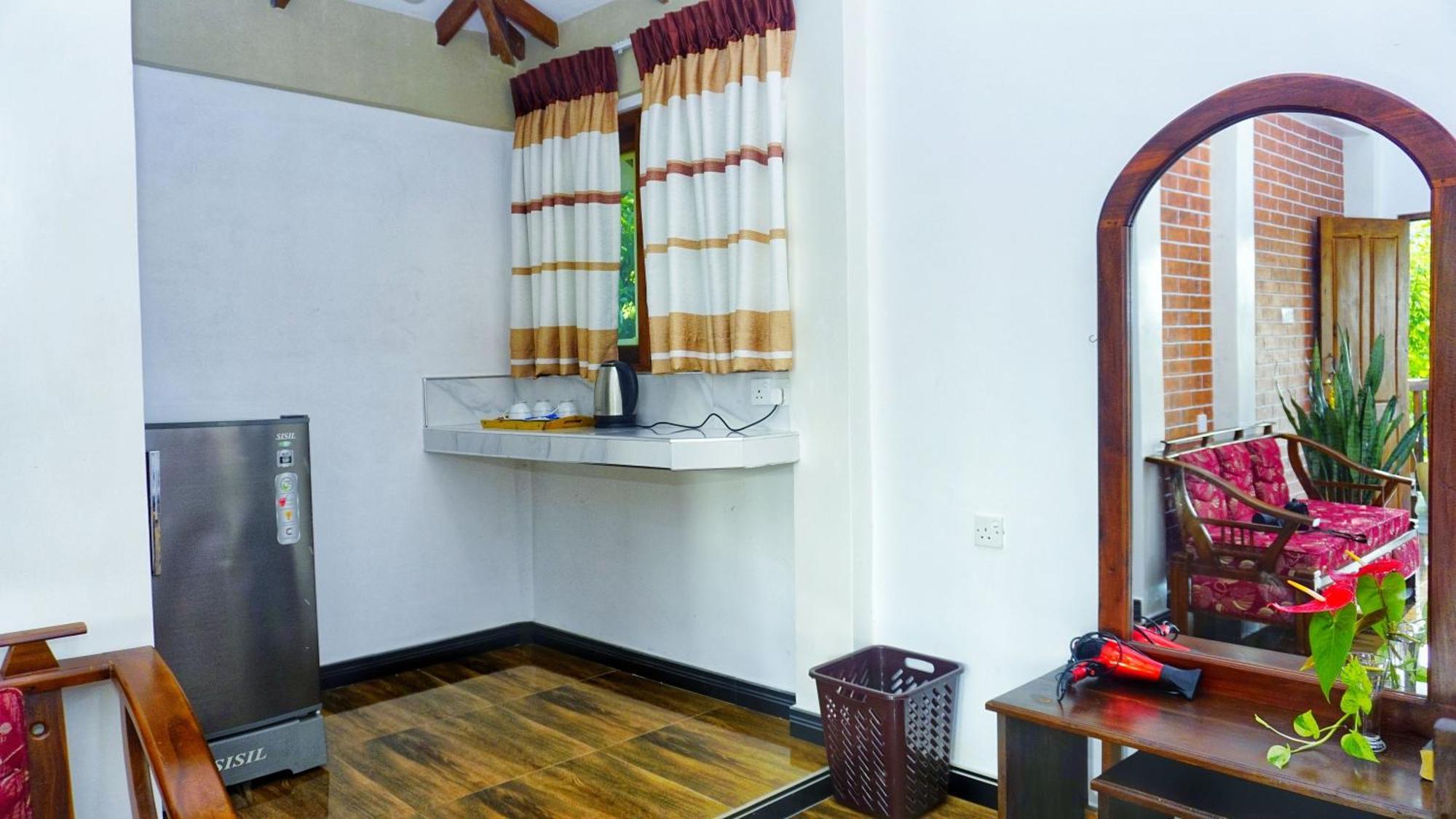 Sigiri Dilu Villa Сигирия Номер фото