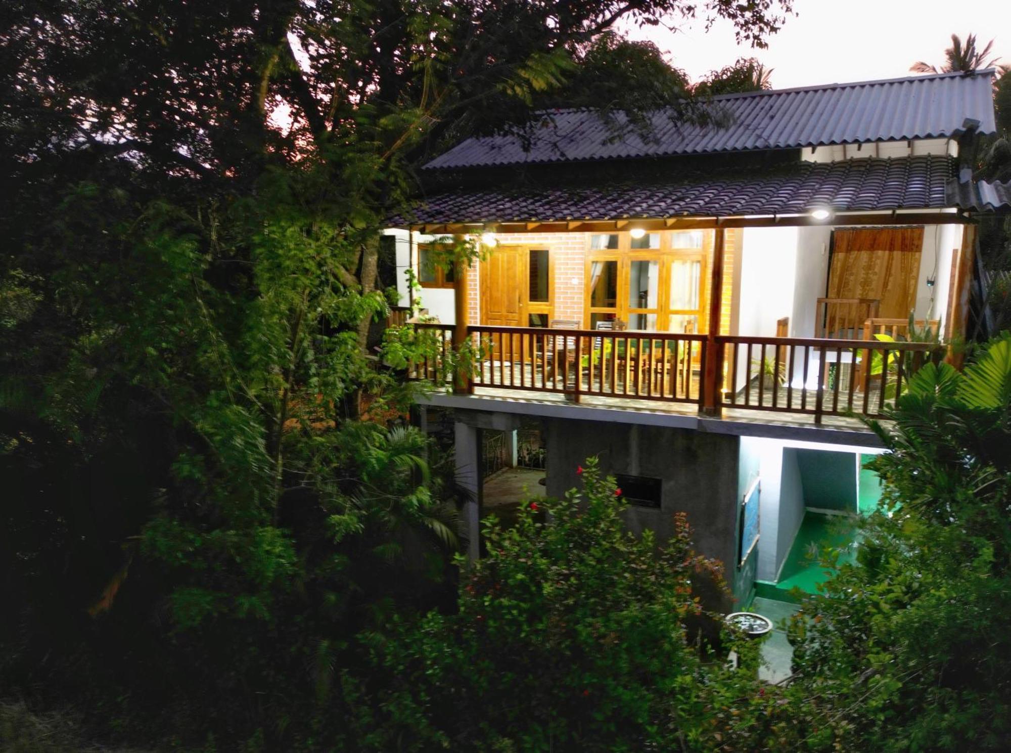 Sigiri Dilu Villa Сигирия Экстерьер фото